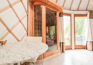 Cabin ∙ 1 bedroom ∙ 2 guests