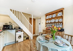 Cabin ∙ 2 bedrooms ∙ 4 guests