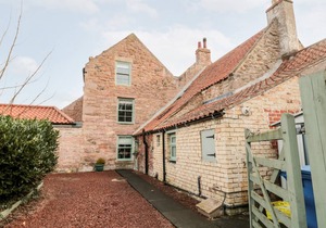 Cabin ∙ 2 bedrooms ∙ 4 guests