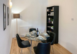Cabin ∙ 2 bedrooms ∙ 4 guests