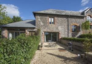 Cabin ∙ 2 bedrooms ∙ 4 guests