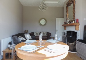 Cabin ∙ 2 bedrooms ∙ 4 guests