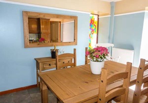 Cabin ∙ 2 bedrooms ∙ 4 guests