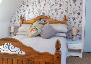 Cabin ∙ 2 bedrooms ∙ 4 guests