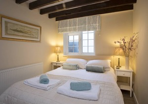 Cabin ∙ 2 bedrooms ∙ 4 guests