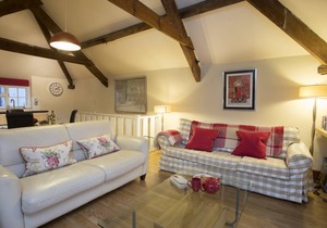 Cabin ∙ 2 bedrooms ∙ 4 guests