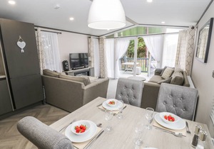 Cabin ∙ 2 bedrooms ∙ 4 guests