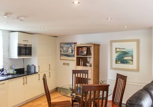 Cabin ∙ 2 bedrooms ∙ 4 guests