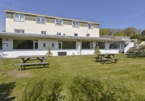 Cabin ∙ 2 bedrooms ∙ 4 guests