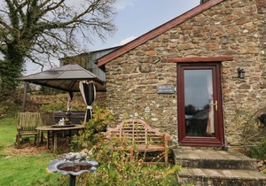 Cabin ∙ 3 bedrooms ∙ 4 guests