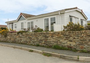 Cabin ∙ 3 bedrooms ∙ 6 guests