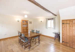 Cabin ∙ 3 bedrooms ∙ 5 guests