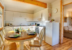 Cabin ∙ 3 bedrooms ∙ 6 guests
