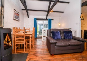 Cabin ∙ 3 bedrooms ∙ 6 guests