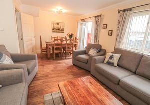 Cabin ∙ 4 bedrooms ∙ 8 guests