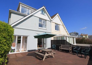 Cabin ∙ 4 bedrooms ∙ 8 guests