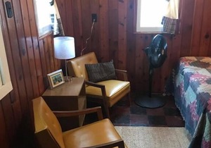Cabin #5 - Times Square by RedAwning in Carp Lake