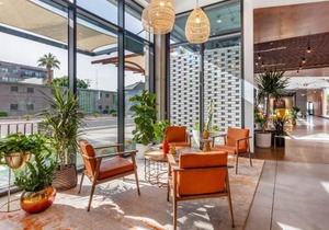 Cambria Downtown Phoenix Convention & Airport Hotel