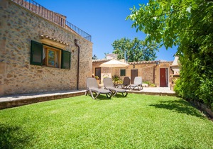 Can Boi Den Cifre - Three Bedroom Villa, Sleeps 6