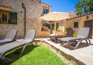 Can Boi Den Cifre - Three Bedroom Villa, Sleeps 6