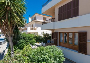 Can Confit - Two Bedroom Apartment, Sleeps 4