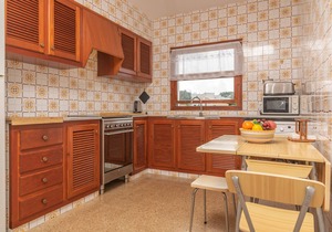 CAN JAUME 6 - Villa very close to the sea, with private pool and free WiFi.