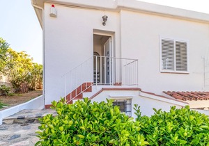 Cap Ras 01 – Apartment with terrace and sea views