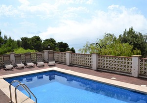 CAP RAS 8 Magnificent apartment with community Pool