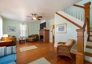 Captains Quarters by the Bay cottage
