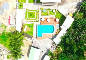 Captivating 3-Bed Apartment in Kribi