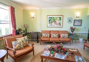 Caribbean View, Double Queen Beds, plenty of Island Charm and breakfast