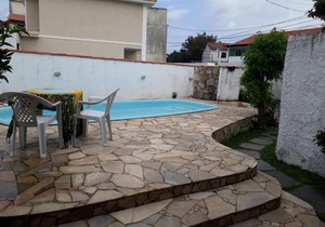 Casa para temporada com piscina em cabo frio