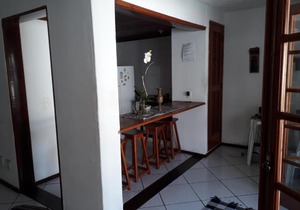 Casa para temporada com piscina em cabo frio