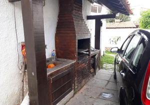 Casa para temporada com piscina em cabo frio