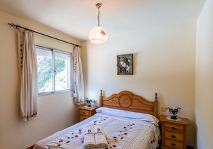 Casa Victoria Alozaina by Ruralidays