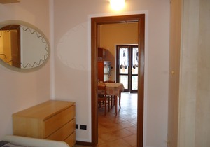 Casa Vittoria type V1, up to 5 people, garden, only 200m to the lake/beach