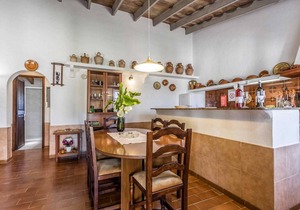 Catalina Petit, Nice villa in Pollensa w/