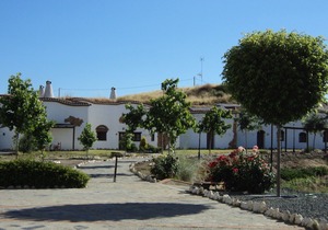 Cave house with private terrace on a small complex