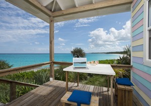 Cayo Loco Beach House For 2 Private Pink Sand Beachfront !