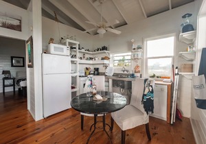 Cayo Loco Pink Sand Beachfront House for 2 Villa 1