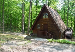 Cedar A Frame Cabin 6 with HOT TUB on Patoka Lake in Southern Indiana