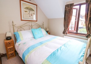 Cedar Cottage, LLANIDLOES