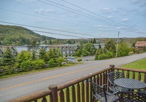 Cedar Shores Villa 08
