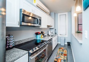 Central Location Suite - Walkable Entertainment