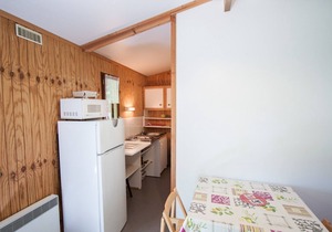 CHALET 5 -Terrace, garden furniture, beautiful view, swimming pool, summer entertainment