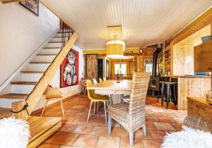 Chalet Pomme de Pin