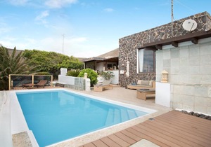 Chalets in La Asomada, Spain