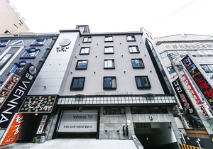Changwon Palyongdong Vienna