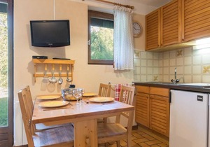 Charmant studio cabine avec jardin privatif, près des pistes, 4 couchages, Le Monêtier-les-Bains - FR-1-330F-52