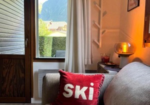 Charmant studio, proche centre et ski-bus, avec jardin et WIFI – idéal pour 4 personnes - FR-1-624-56